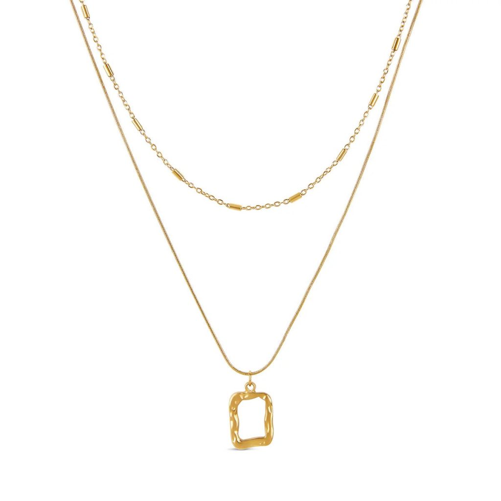 Mix de Colares Pingente Abstrato Banhado em Ouro 18K