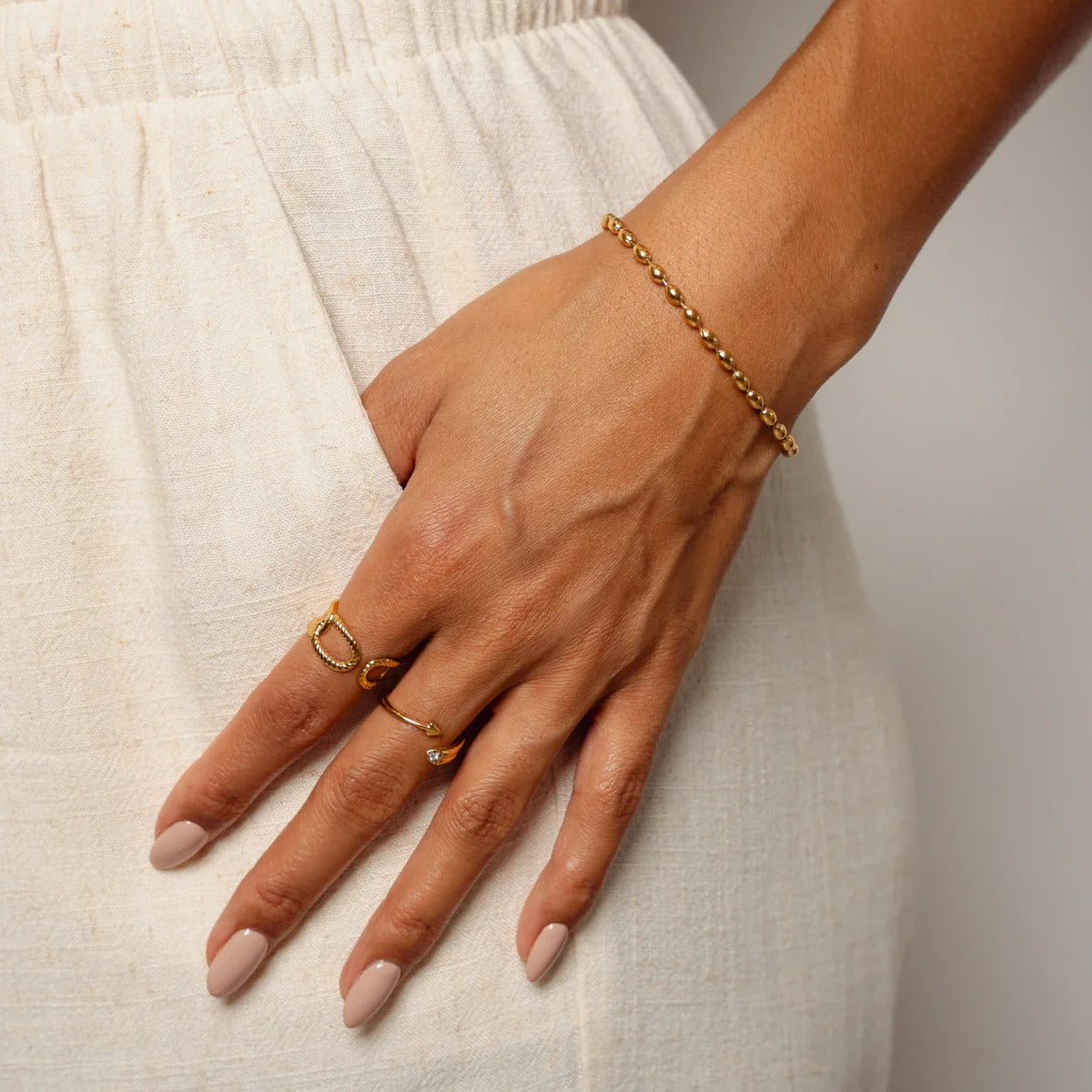 Pulseira Corrente Esferas Banhado em Ouro 18K